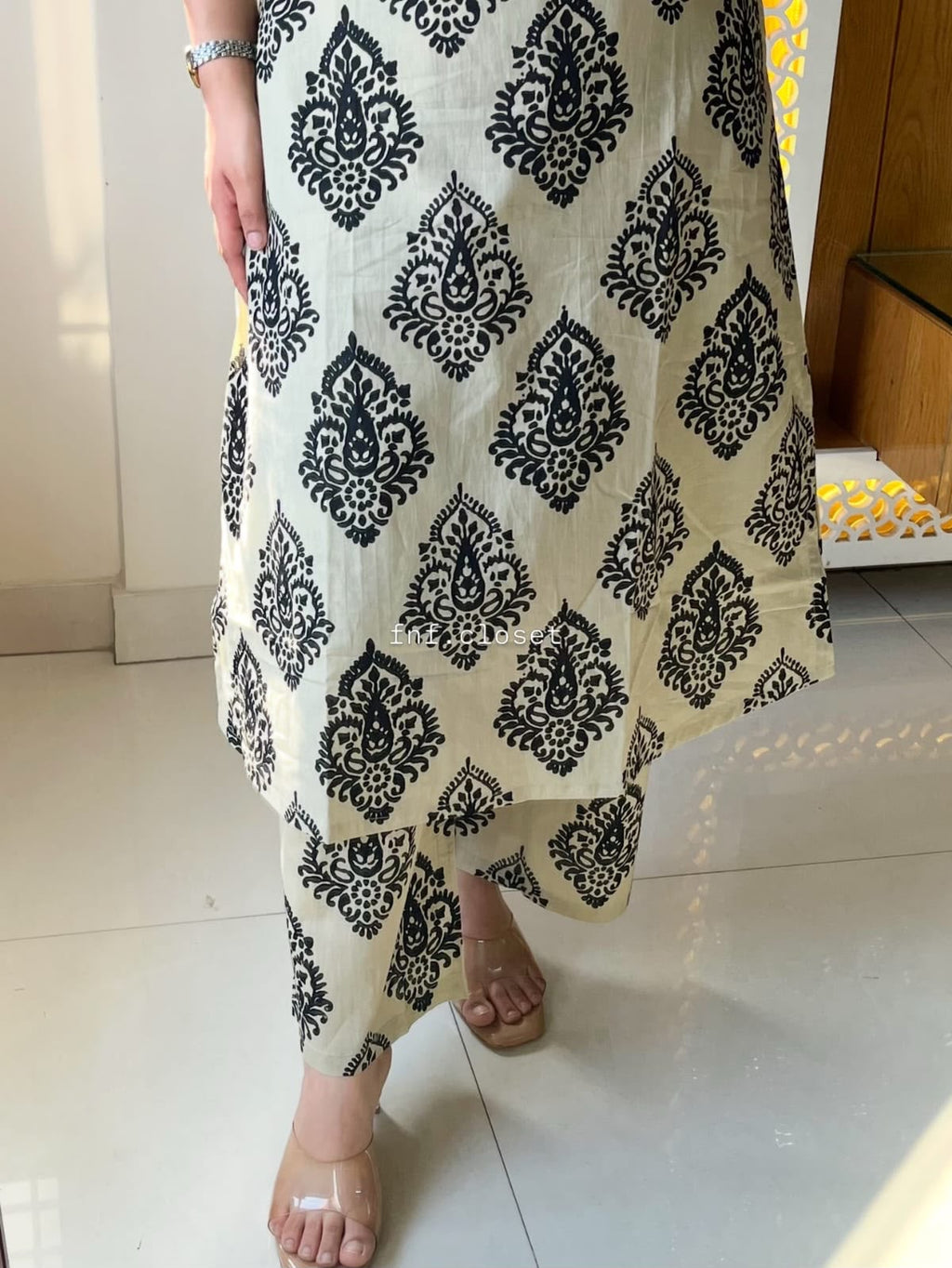 Women's Off-White & Black Paisley Block Printed Kurta Pant Set | Mirror Work Ethnic Wear